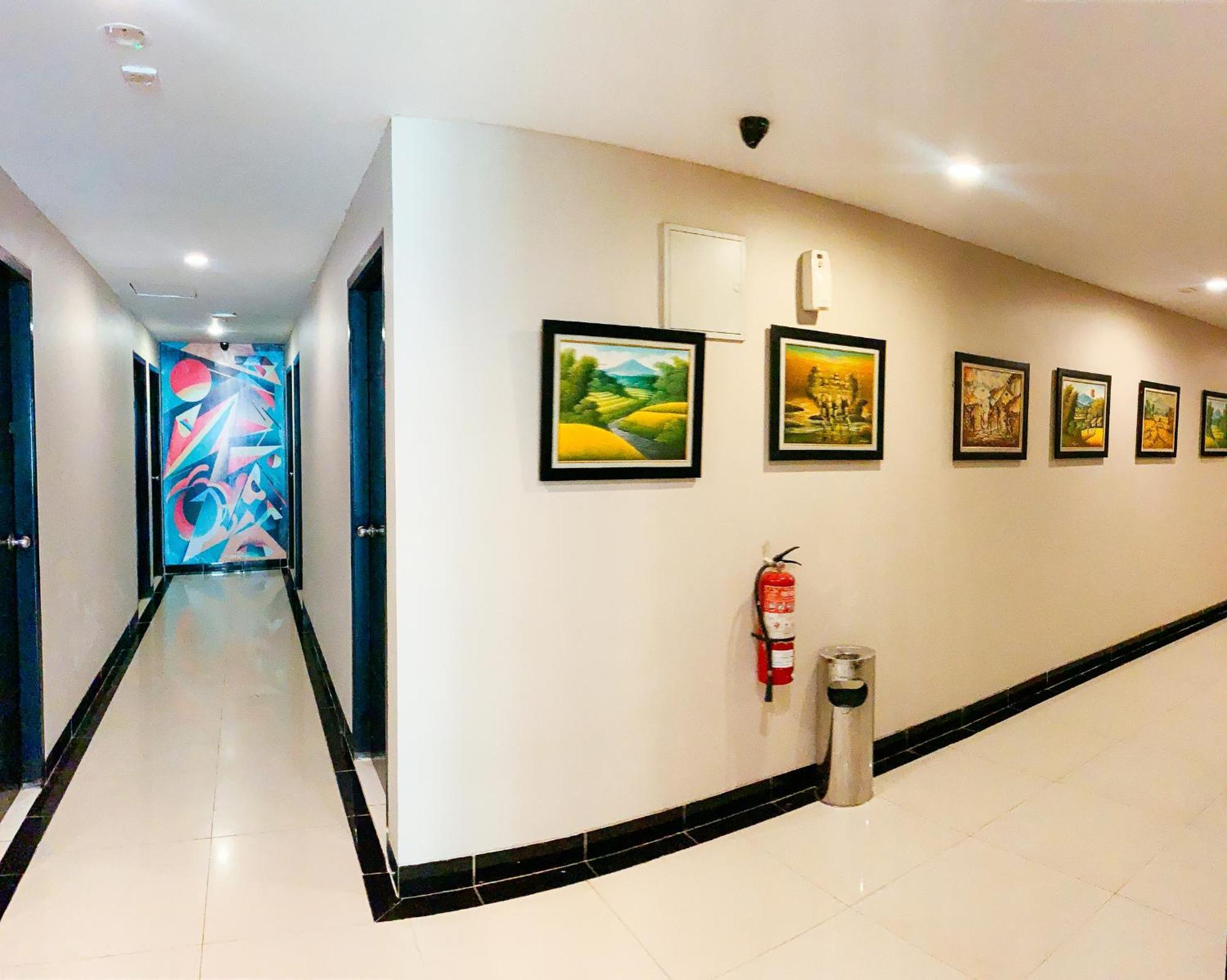Os Hotel Batu Aji Batam Eksteriør billede